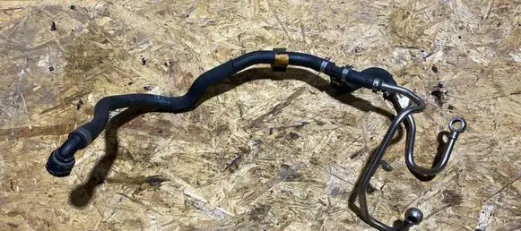 BMW 5 F10 F11 Engine coolant pipe/hose 7578687