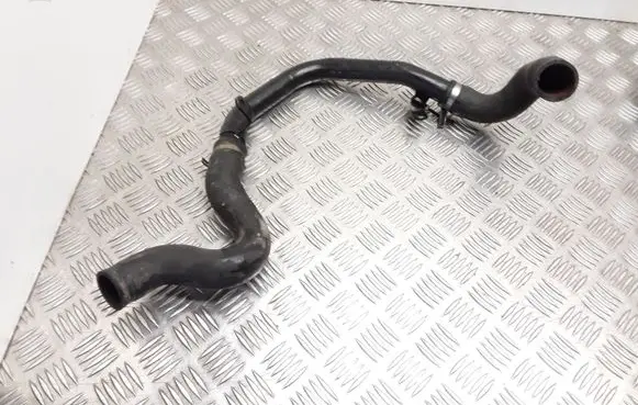 Audi A6 S6 C4 4A Engine coolant pipe/hose