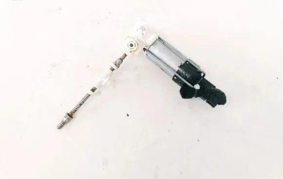 Audi A6 S6 C6 4F Seat adjustment motor 982636 1018651