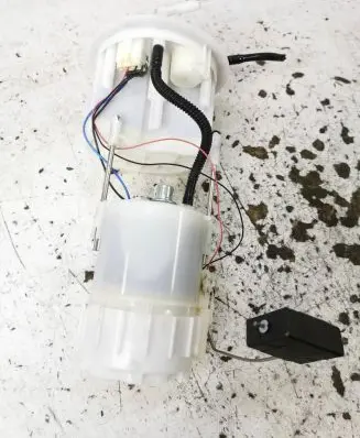 Peugeot 108 In-tank fuel pump 770200H041