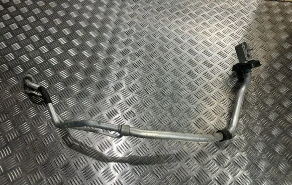 Audi A5 Air conditioning (A/C) pipe/hose 8W6816738B