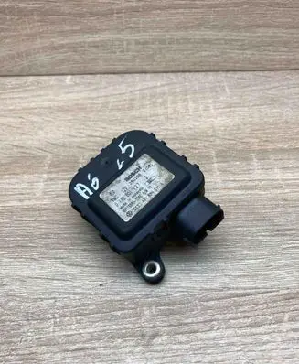 Audi A6 S6 C5 4B Air flap motor/actuator 4B1820511A 0132801127