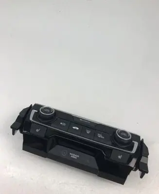 Honda Civic X Climate control unit 79600TGGA610M1