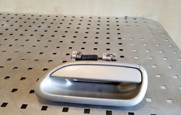 Subaru Legacy Rear door exterior handle