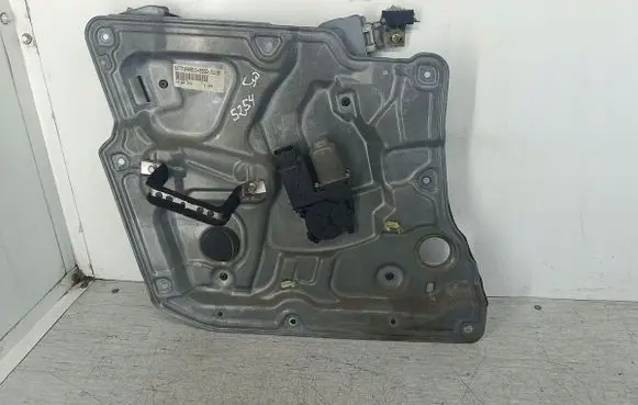 Nissan Primera Front door window regulator with motor 