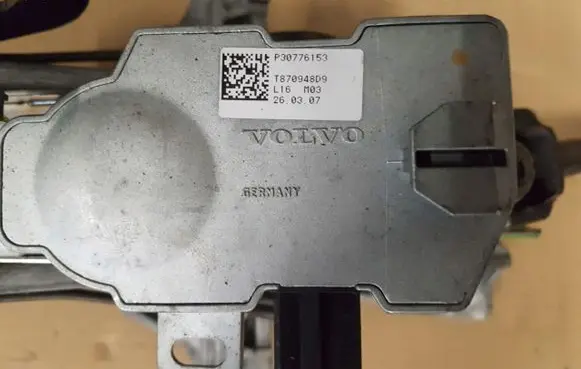 Volvo V50 Steering wheel lock 