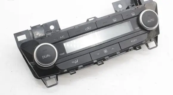 Toyota Avensis T250 Interior fan control switch 5590005640