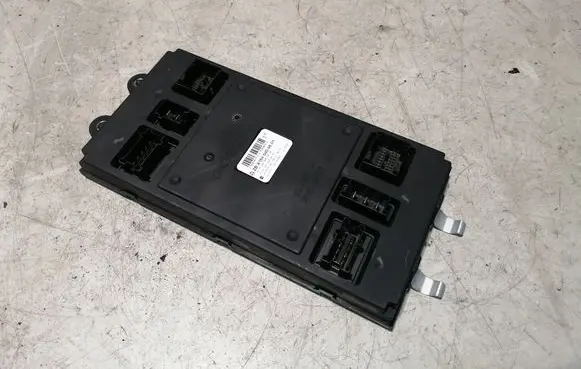 Mercedes-Benz R W251 SAM control unit A1645404601