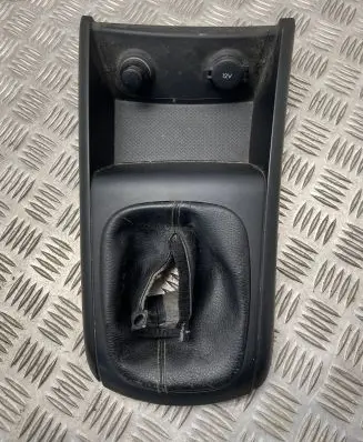 Hyundai i30 Other interior part 846512L000