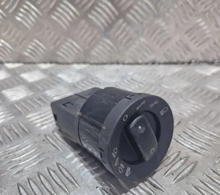 Audi A4 S4 B7 8E 8H Light switch 8E0941531D