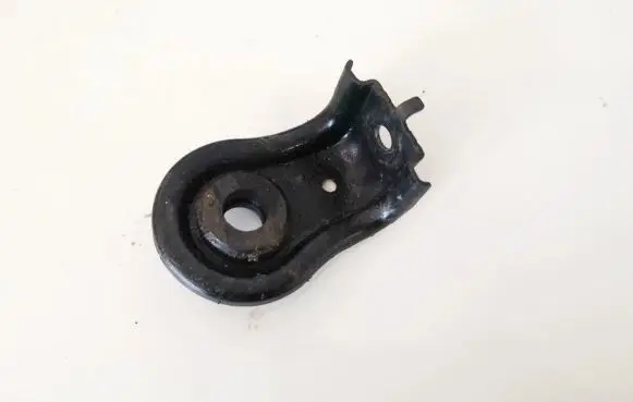 Honda CR-V Radiator mount bracket