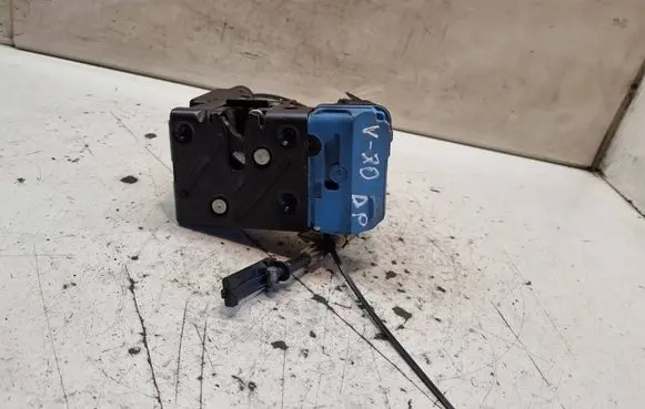 Front door lock