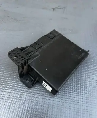 Toyota Avensis T270 Air conditioner control unit module 8865005241