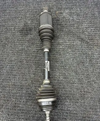 BMW 5 G30 G31 Front driveshaft 8664675