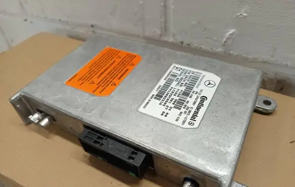 Mercedes-Benz CLS C218 X218 Phone control unit/module A1669012700 TN13002316