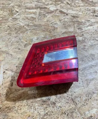 Mercedes-Benz E W212 Tailgate rear/tail lights a055364
