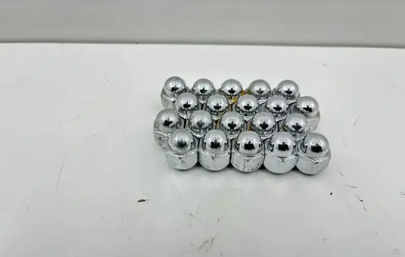 Subaru Outback (BT) Nuts/bolts 
