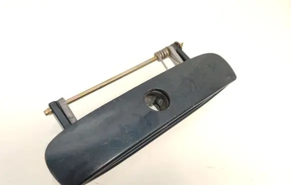 Volkswagen Polo Loading door exterior handle 6Q6827565B