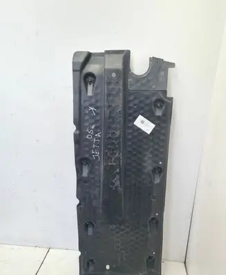 Volkswagen Jetta V Side bottom protection 1K0825211E