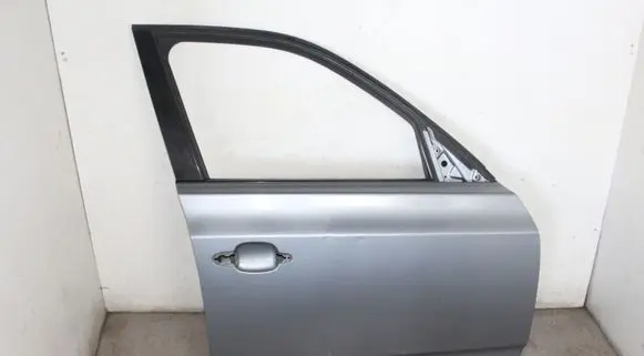 BMW X3 E83 Front door
