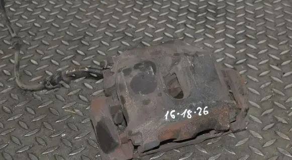 Mercedes-Benz ML W164 Front brake caliper