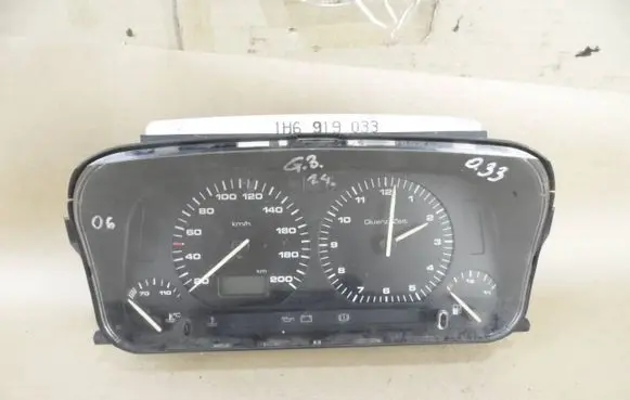Volkswagen Golf III Speedometer (instrument cluster) 1H6919033