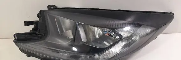 Toyota Aygo X Headlight/headlamp 0180748