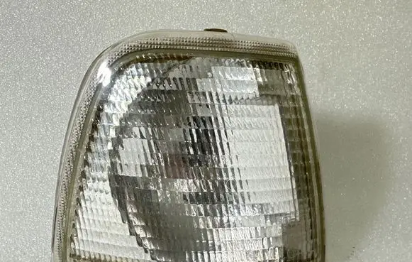 Audi 80 90 S2 B4 Front indicator light 0084411505R