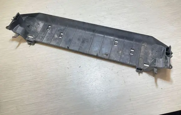 BMW X6 F16 Bottom radiator support slam panel 7795909 1711 52431032