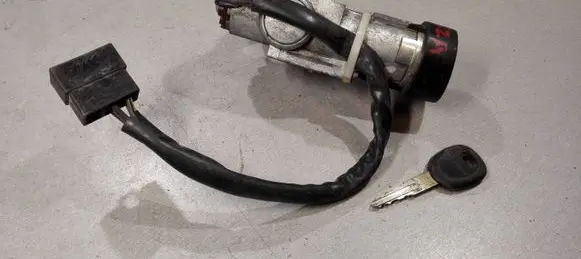 Subaru Impreza II Ignition lock sk-55