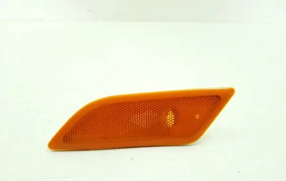 Mercedes-Benz C W204 Front indicator light A2049067301
