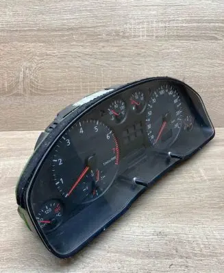 Audi A6 S6 C5 4B Speedometer (instrument cluster) 4B0919860F 110008888 88311245