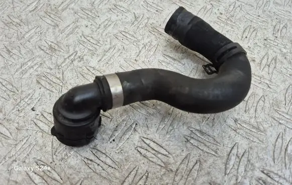Skoda Octavia Mk3 (5E) Engine coolant pipe/hose 5Q0122073BK