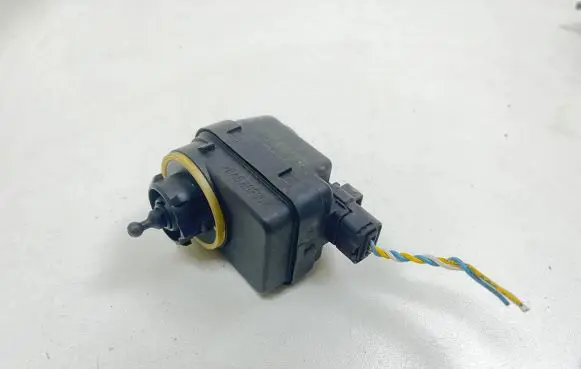 Citroen Xsara Picasso Headlight level adjustment motor PA66GF30