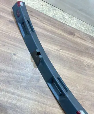 Mercedes-Benz C W204 Tailgate trim A2047400472 11812484E 00009051C