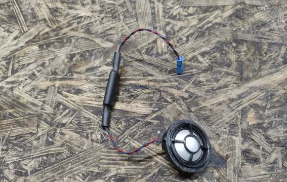 BMW 7 F01 F02 F03 F04 Panel speaker 6513694973704 18820010
