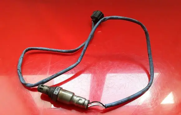 Mercedes-Benz C AMG W205 Lambda probe sensor A0005421300