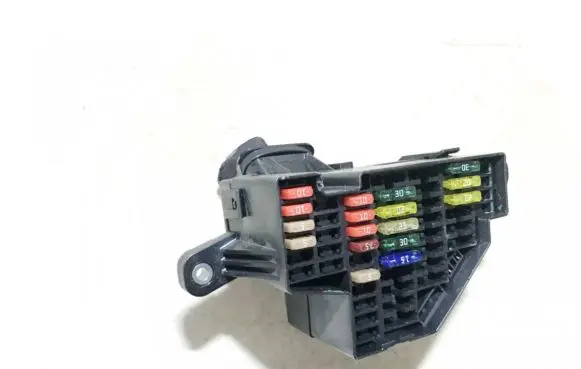 Volkswagen Jetta V Fuse box set 1k0937800ag 1k0937814