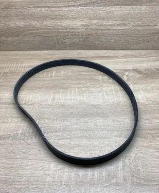 Volkswagen Polo V 6R Alternator belt 03L903137
