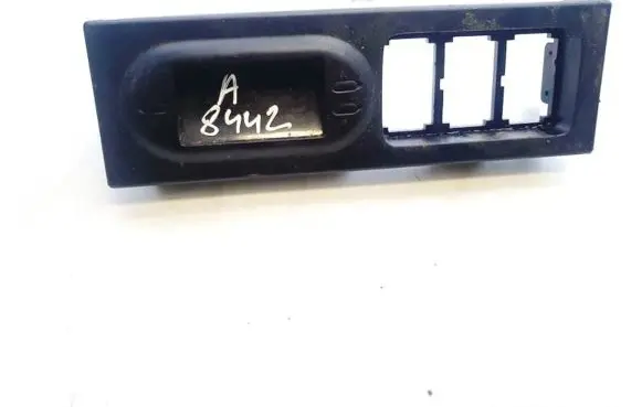 Mazda 323 Screen/display/small screen