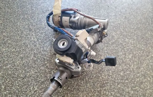 Toyota Yaris Electric power steering pump 67131022