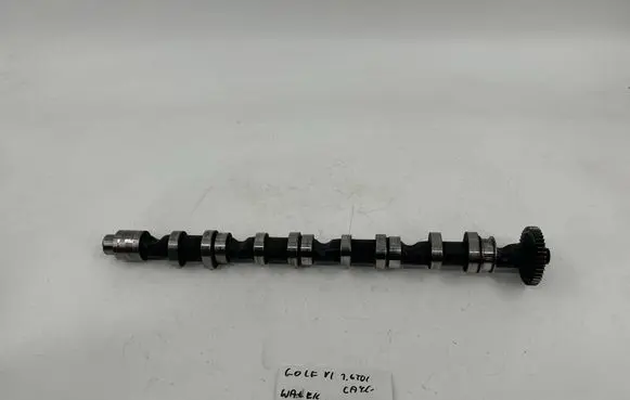 Volkswagen Golf VI Camshaft 