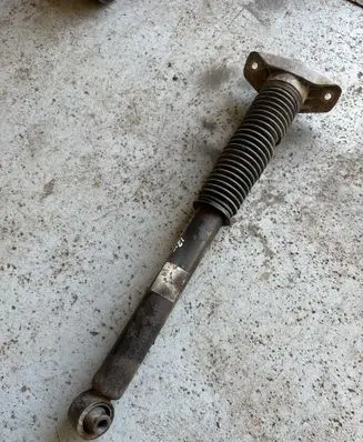 Rear shock absorber/damper