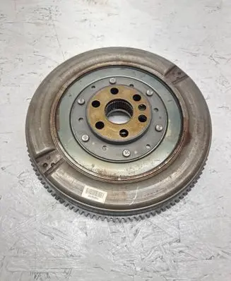 BMW M4 F82 F83 Flywheel 2283829