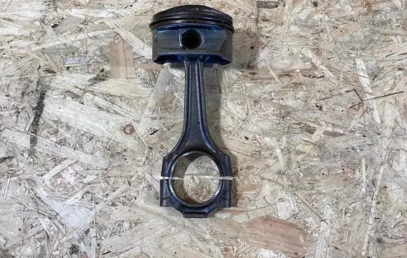 Porsche Cayenne (92A) Piston 94810304824