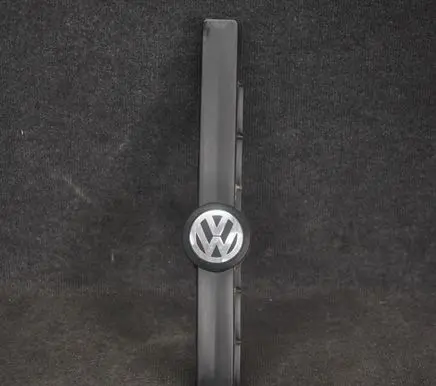 Volkswagen Touareg II Engine cover (trim) 7P6971797