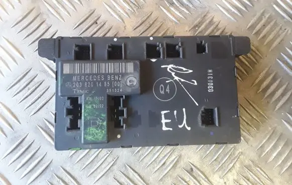 Mercedes-Benz C AMG W203 Door control unit/module 2038201485