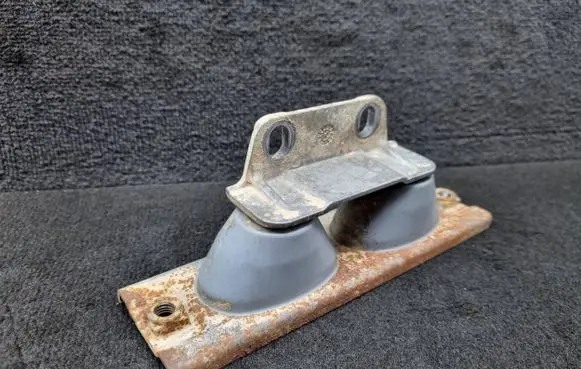 Muffler mount bracket/holder