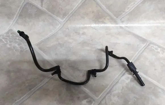 Renault Master III Fuel return line/hose 8200890122