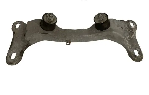 BMW 3 E92 E93 Gearbox mounting bracket 6771064 22316771064